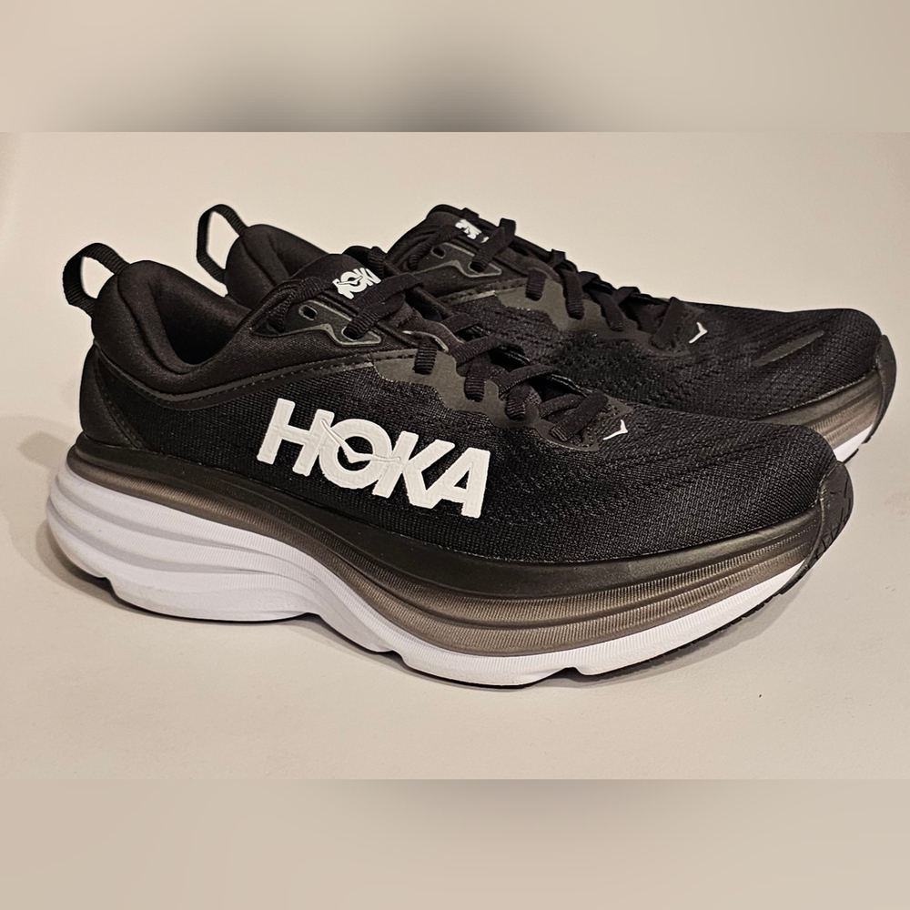 Womens Hoka One One Bondi 8 size 7.5